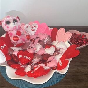 Valentine's Day Heart and Bear Party Set